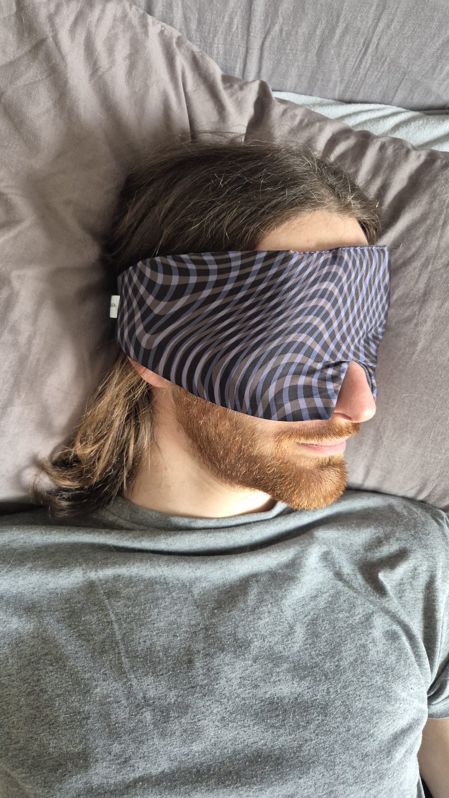 Breu Reversible Eye Mask
